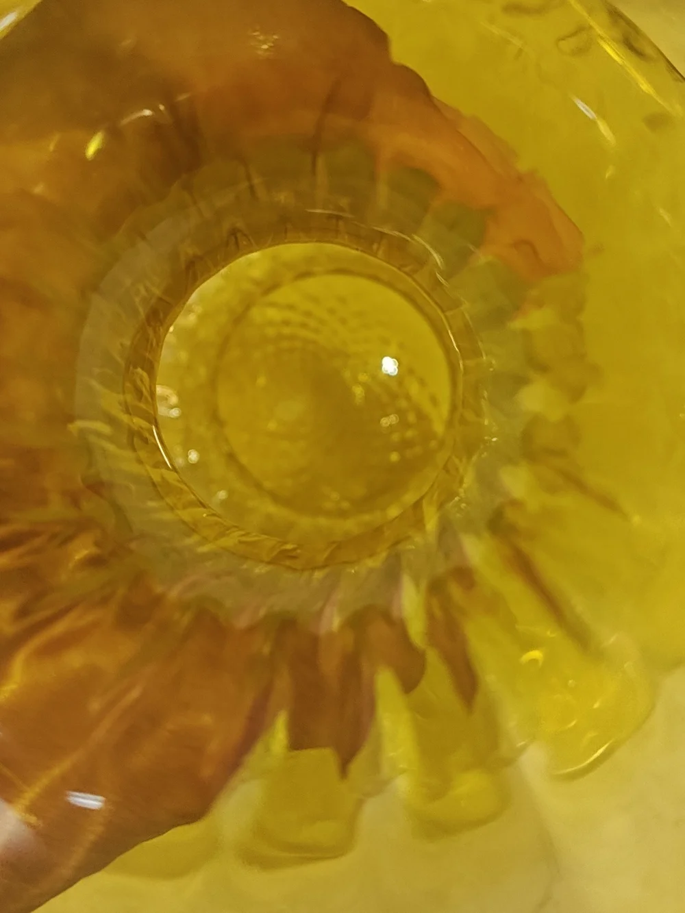 Vintage Hand Blown Beautiful Glass Vase Diamond Optic 12